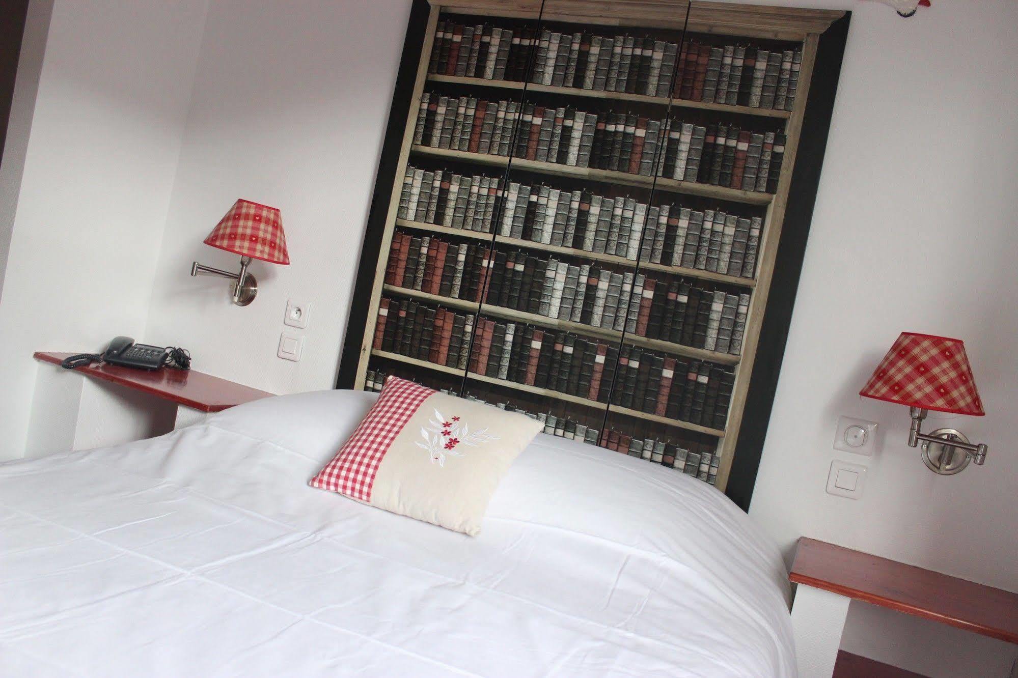 A La Maison Rouge Hotel & Restaurant Barr Dış mekan fotoğraf